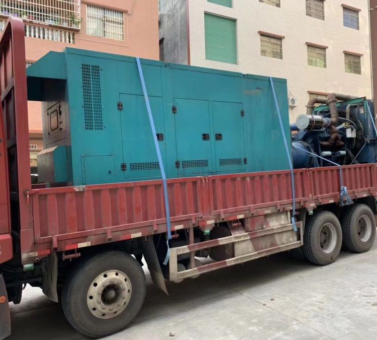 建华如何在不同负载率下确保 400KW 柴油发电机组的正常运行？