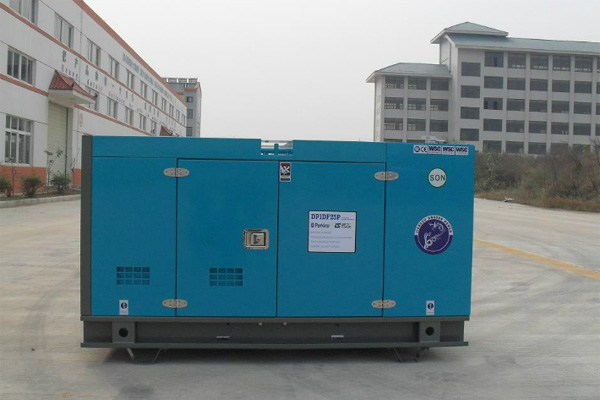 建华发电机租赁如何正确安装空气滤清器？