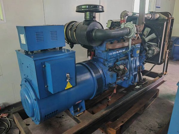 建华100kW柴油发电机组使用多级机油有哪些优缺点？